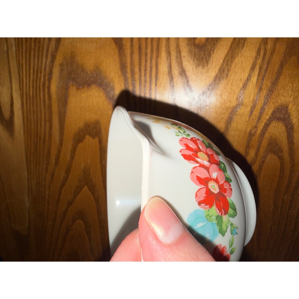 The Pioneer Woman Red Floral Melamine Measuring Cup 1 Cup 8oz White Farmhouse - Picture 5 of 5